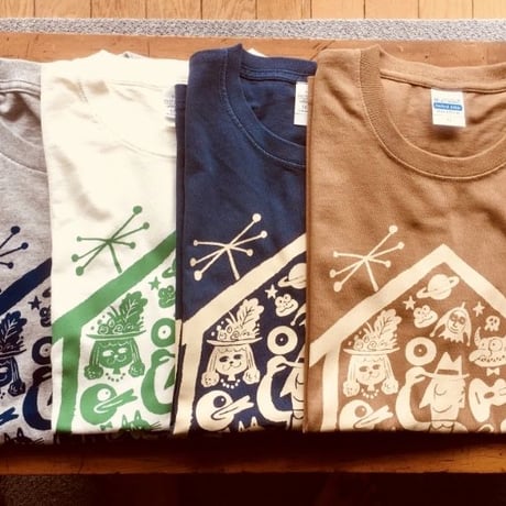 LIVING ROOM LIVE T-Shirts Charcoal×Radish