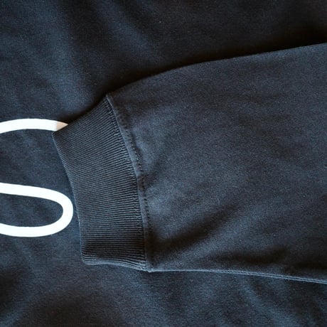 2025 SUCHOLI LONG-TEE Inc Black × Ivory