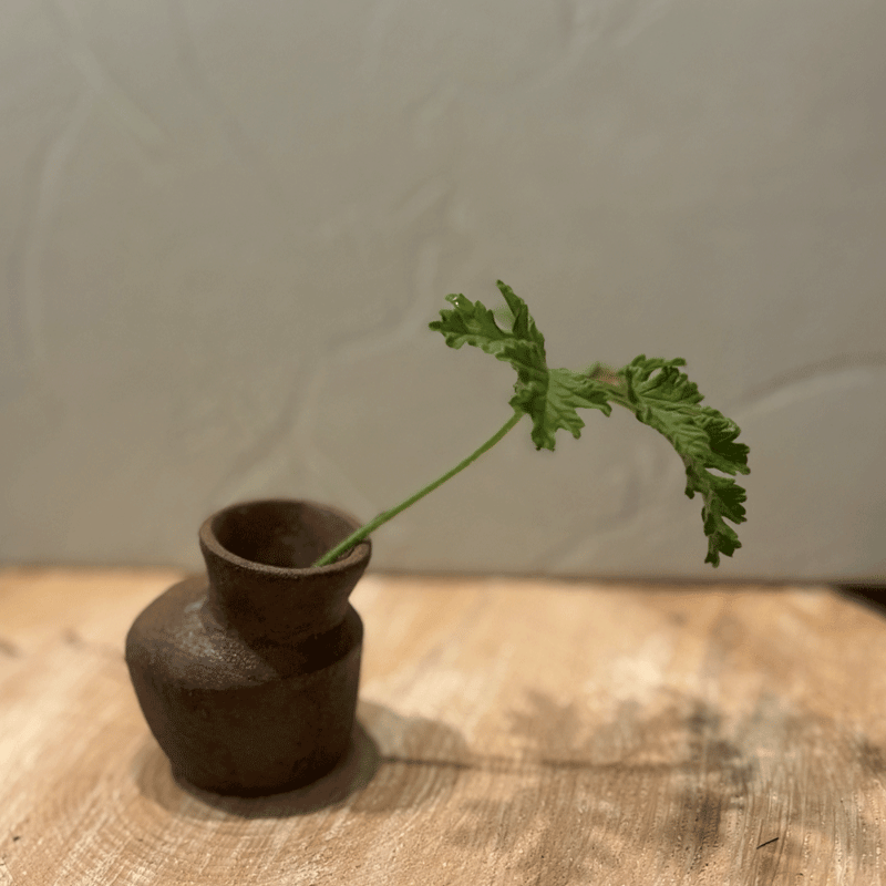 古代 須恵器風の花器（ミニサイズ） | つぐみ工藝