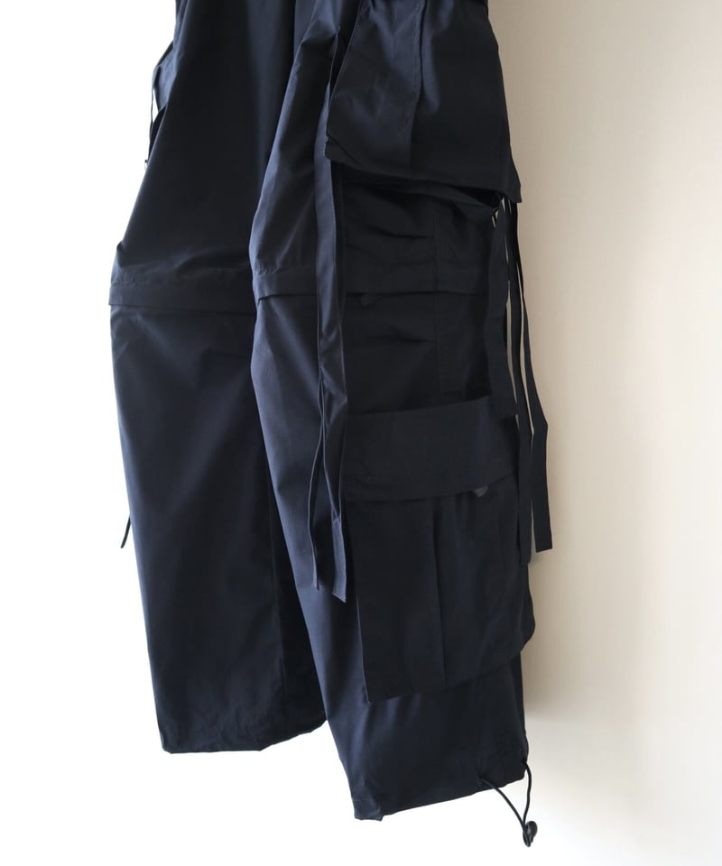 used】UK techno cargo pants ／ navy | abundantism