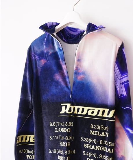 【YOHEI OHNO】Graphic Velor High Neck "HOWDY"
