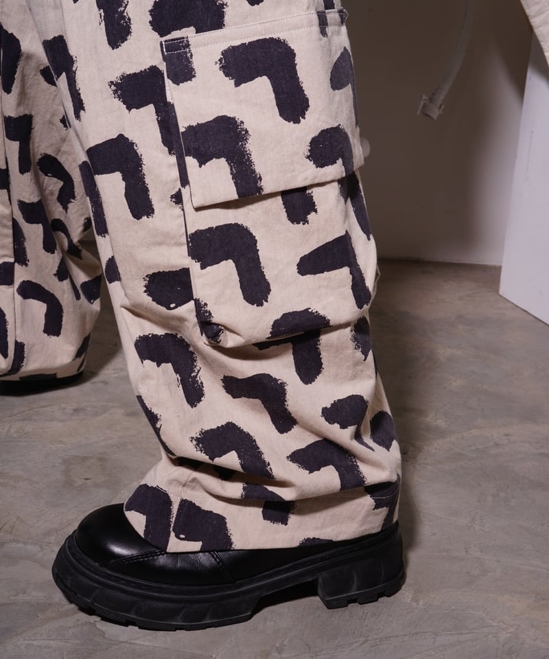 OIRA】五倍子 gather pants | abundantism