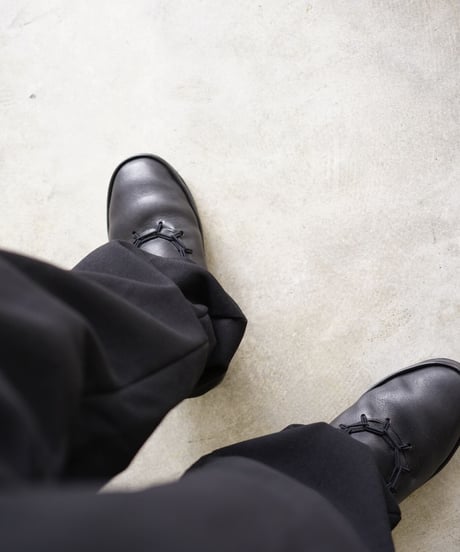 【used】Tapered basic trousers