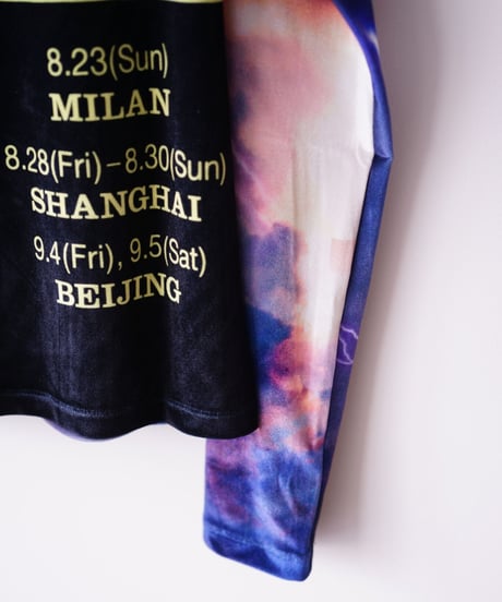 【YOHEI OHNO】Graphic Velor High Neck "HOWDY"