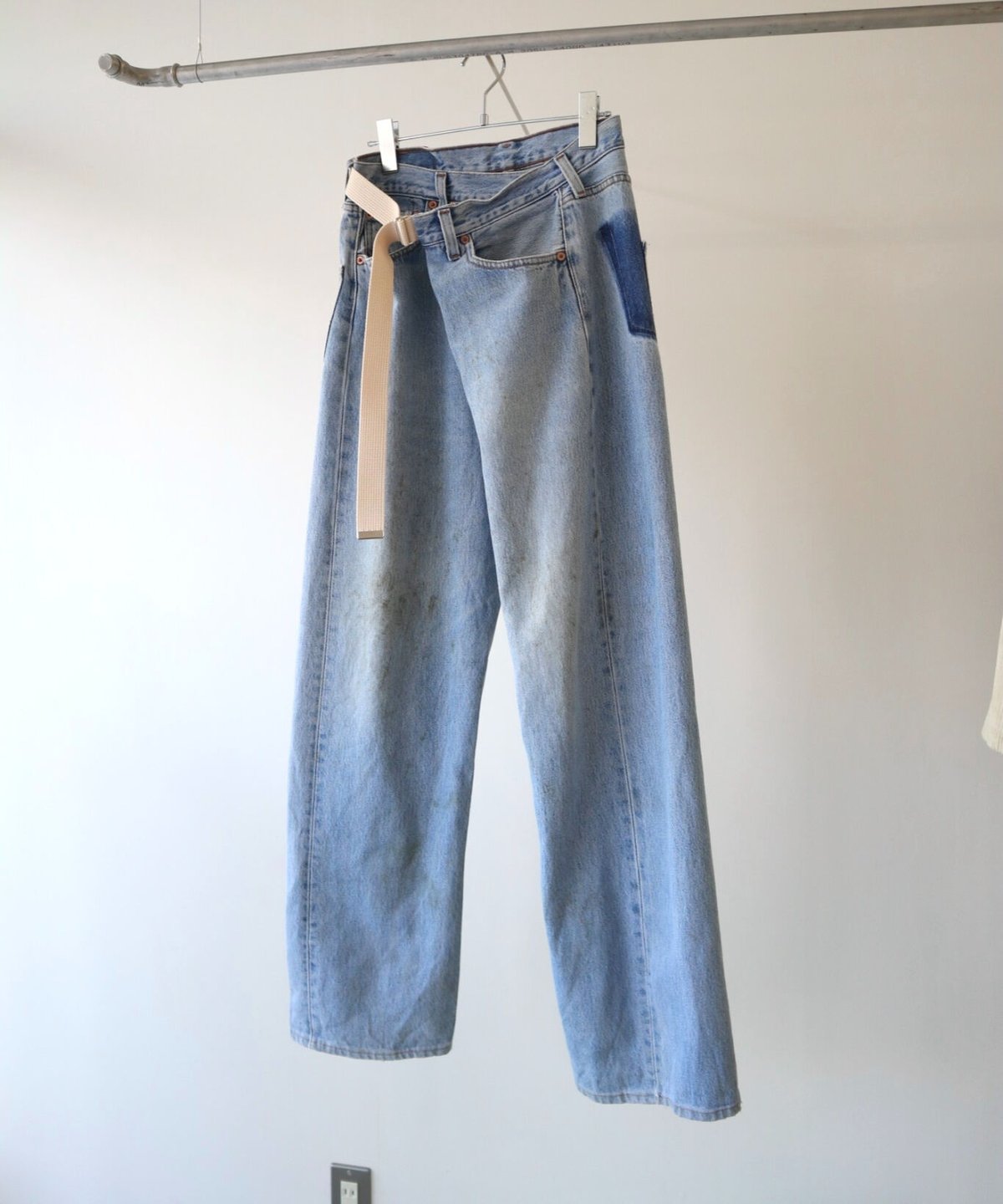 パンツ LEVI'S 501 EMBLEM REMAKE CRUSHED DENIM LEVI'S 501 EMBLEM REMAKE CRUSHED DENIM パンツ
