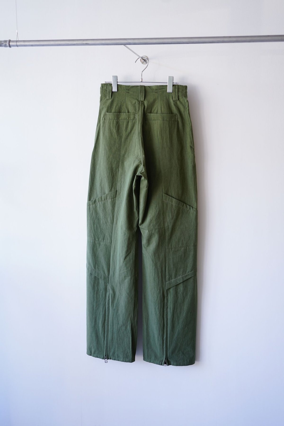 パンツ YOHEI OHNO padded cargo trousers grey YOHEI OHNO padded cargo trousers grey 【YOHEI OHNO】padded cargo