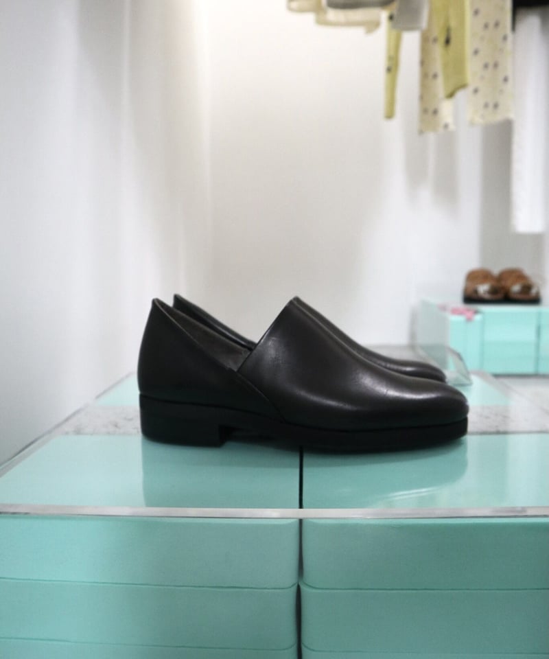 ISHMM】SLIP-ON SHOES | abundantism