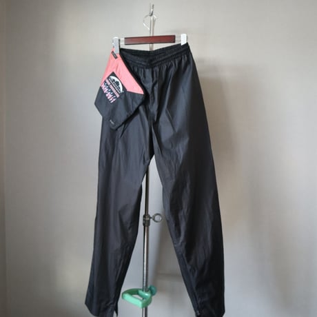 【used】waterproof  nylon pants