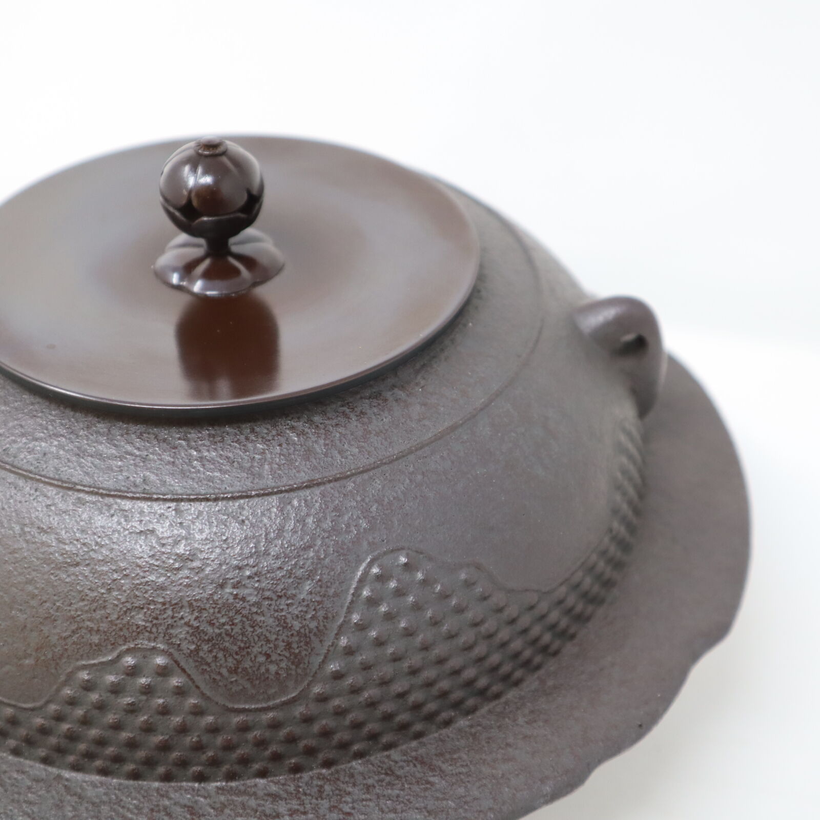 A007【炉】釜師 佐藤清光 遠山霞 平丸羽釜 鉄釜 茶釜 | 茶道具 千草