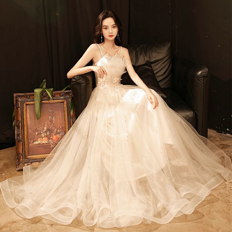 ブライダルドレス ベルライン ノースリーブ スリム ウェディング  