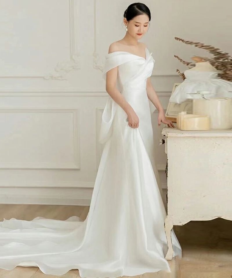 ブラダルドレス エンパイア トレーン オフショルダー リボン