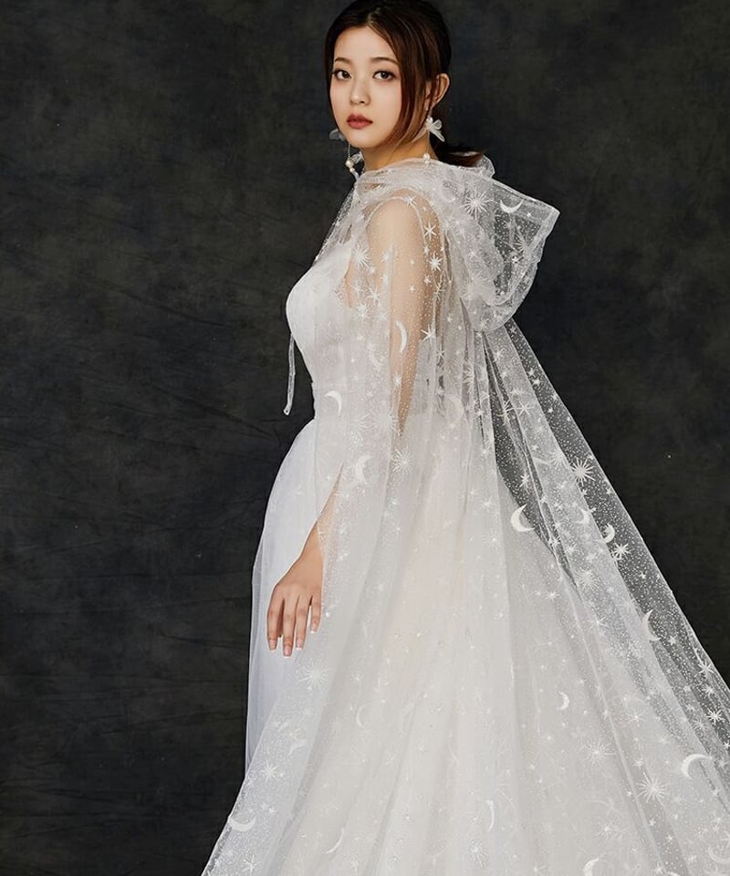 セール❗ 美品 ウエディングドレス 豪華 トレーン 2タイプ 送料込み セール❗ 美品 ウエディングドレス 豪華 トレーン 2タイプ 送料