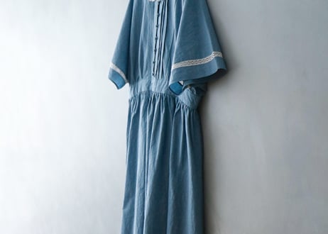 OP194BL　コットンリネン・ファナージュ・クラシックワンピース／ブルー（MAGALI）