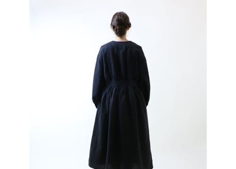 OP145BK アイリッシュリネン＆コットン・ワンピース／ブラック （MAGALI）