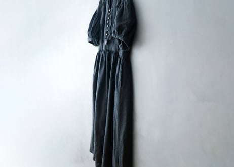 OP202CH　 リネンコットンストライプ・アンティークワンピース／チャコール（MAGALI）
