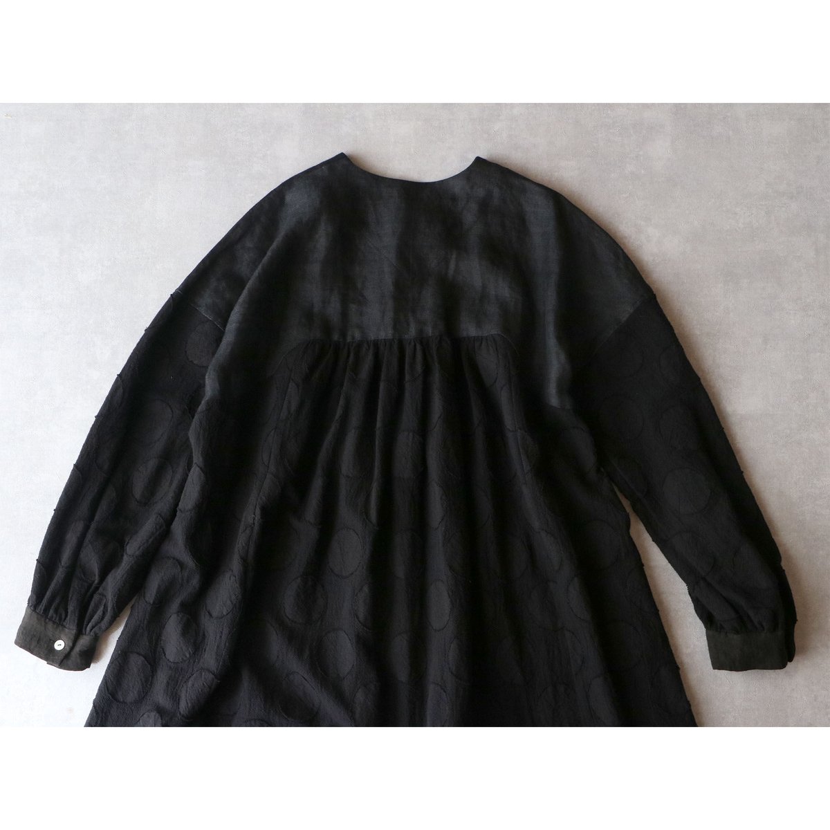 OP162BK コットンリネン・ドット・ ミックス・ワンピース