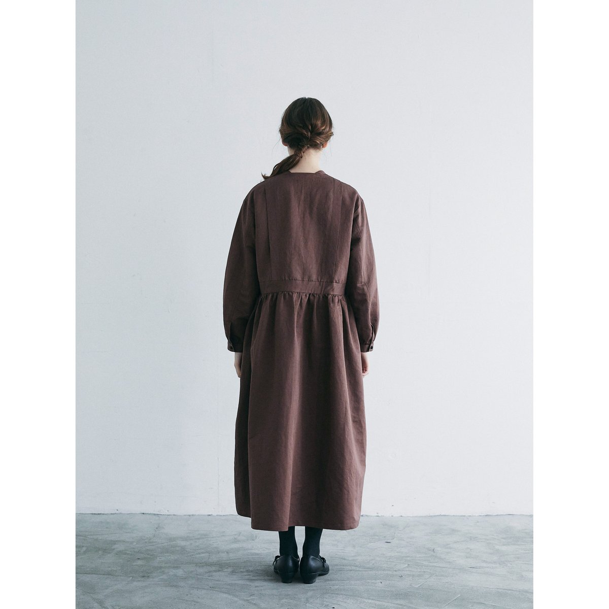 OP189BR スーピマコットンリネン・タック・ギャザーワンピース