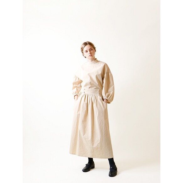MAGALI 　 硫化染めコットン・ギャザースカート／アイボリー　新品 MAGALI 硫化染めコットン・ギャザースカート／アイボリー 新品