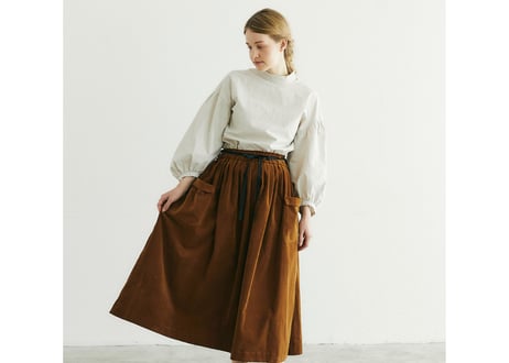 SK43BR　コットン・マイクロコーデュロイ・タックスカート／ブリックブラウン（MAGALI）