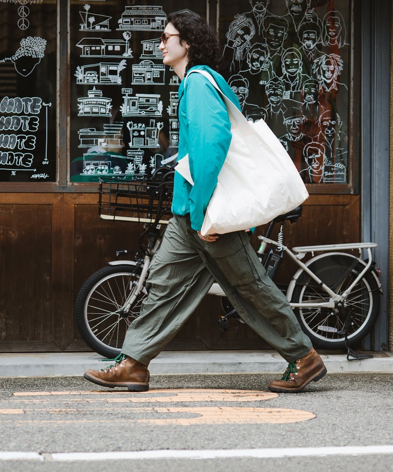 パンツ poppy FLORAL WAVE CARGO PANTS poppy FLORAL WAVE CARGO PANTS Lサイズ 2024 SUMMER collection