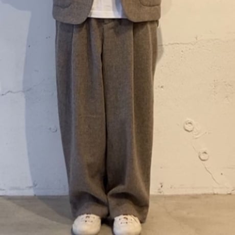 TISSU オリジナルウールへリンボン タックパンツ size3 ベージュへリンボン