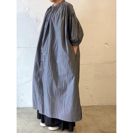 UNIVERSAL TISSU ナチュラルタイプライター ギャザーシャツワンピース ペールベージュ