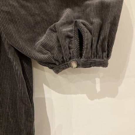 GALERIE TISSU リサイクルコーデュロイ ギャザースリーブワンピース チャコール