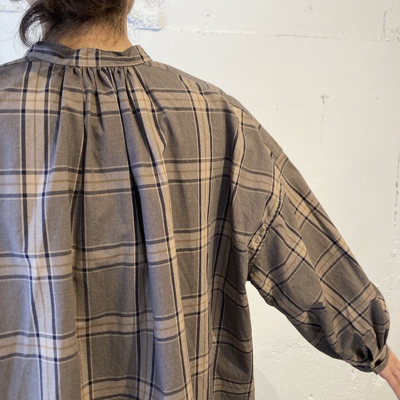 ブラウン系チェック パフスリーブブラウス ブラウン系チェック パフスリーブブラウス