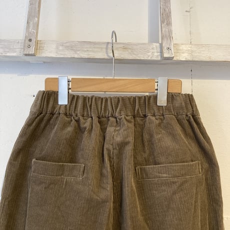 GALERIE TISSU コーデュロイ イージーセーラーパンツ カーキ