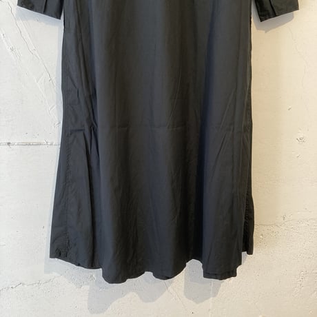 UNIVERSAL TISSU ホスピタル ロングスリーブワンピース クロ