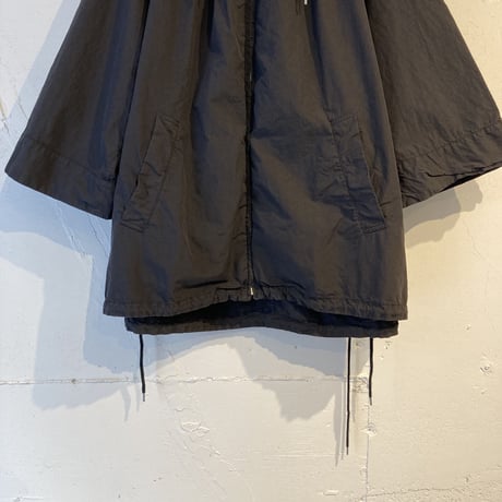 UNIVERSAL TISSU CNダンプ ギャザーポンチョ チャコール