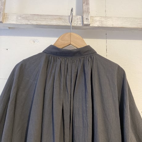 GALERIE TISSU オーガニックジョーゼット ドルマンブラウス チャコール