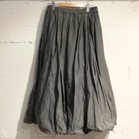 UNIVERSAL TISSU ナチュラルタイプライター イージーバルーンスカート TOPグレー