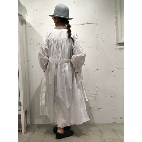 UNIVERSAL TISSU クラシックギャザーシャツドレス カーキ