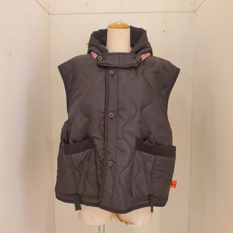 【REHERSALL】ライナーフリルベスト