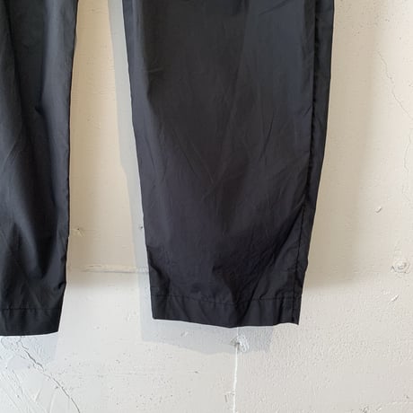 UNIVERSAL TISSU タックイージーパンツ クロ
