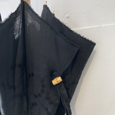 SUR MER 日傘　麻刺繍 輪っか水玉 ブラック（麻100％  (刺繍糸 綿100％)）