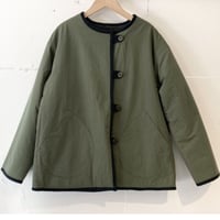 NATURAL LAUNDRY ボアリバーシブルジャケット　カーキ× チャコールグレー