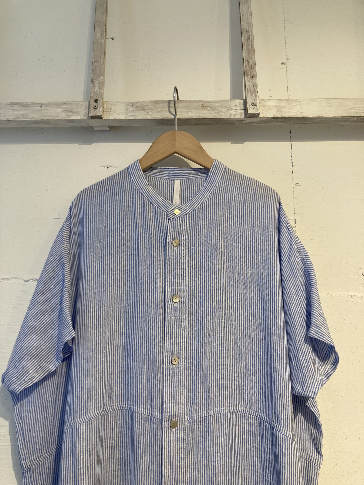 NATURAL LAUNDRY 先染めリネンドルマンプルオーバーブラウス NATURAL LAUNDRY 先染めリネンドルマンプルオーバーブラウス