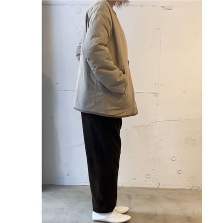 NATURAL LAUNDRY ボアリバーシブルジャケット　カーキ× チャコールグレー