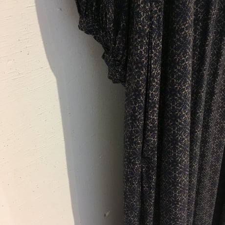 UNIVERSAL TISSU メモリアストライプ バンドカラードレス　アマラ