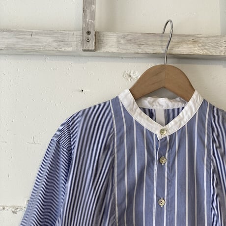 NATURAL LAUNDRY ブロード クレリックパネルシャツ シロ×ブルーストライプ