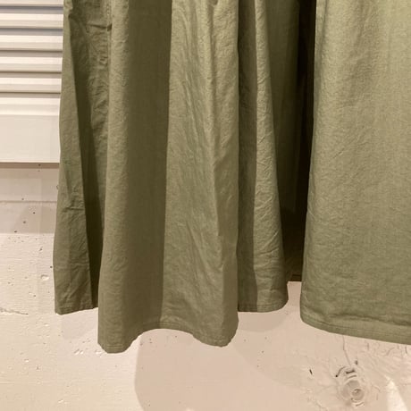 UNIVERSAL SEVEN USAコットン ギャザーワンピース モスグリーン