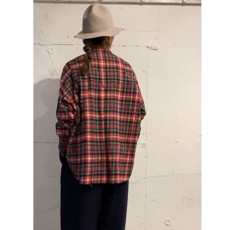 UNIVERSAL TISSU ネルチェック バンドカラーシャツ アカチェック