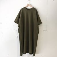 UNIVERSAL SEVEN　Balus天竺 デザインスリーブ ワンピース　カーキ