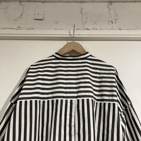 UNIVERSAL TISSU バンドカラースウィングポケットシャツ クロストライプ