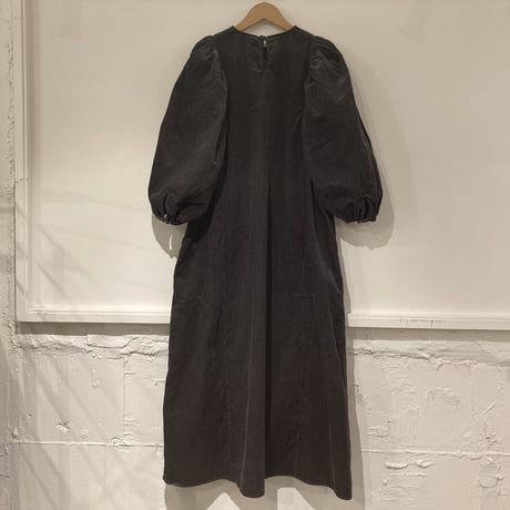 GALERIE TISSU リサイクルコーデュロイ ギャザースリーブワンピース チャコール
