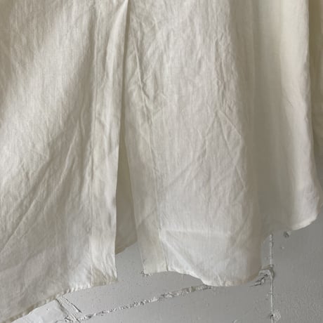 UNIVERSAL TISSU トリプルワッシャーリネン バンドカラーシャツ オフ