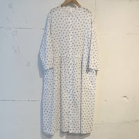 NATURAL LAUNDRY フラワーワンピース オフ