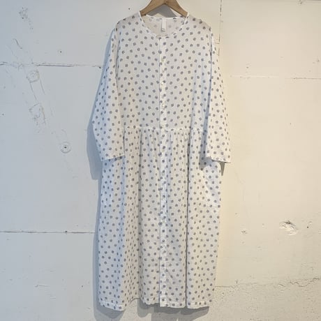 NATURAL LAUNDRY フラワーワンピース オフ
